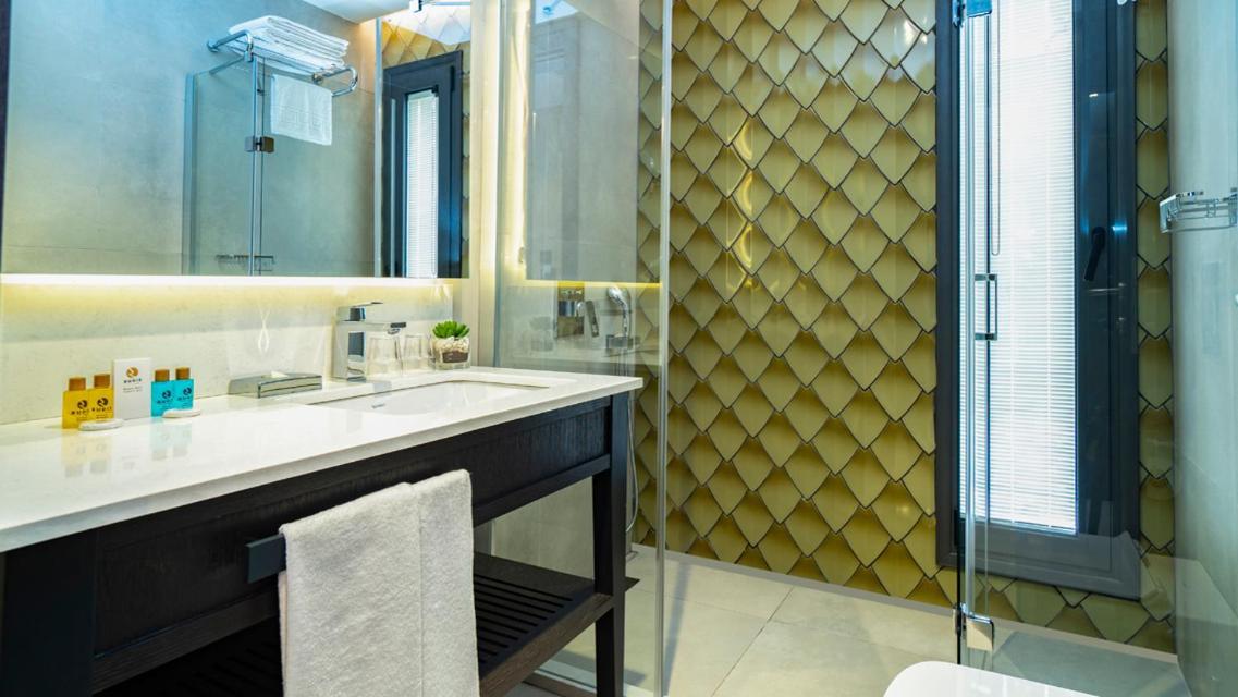 Rudis Hotel Narlidere Bagian luar foto