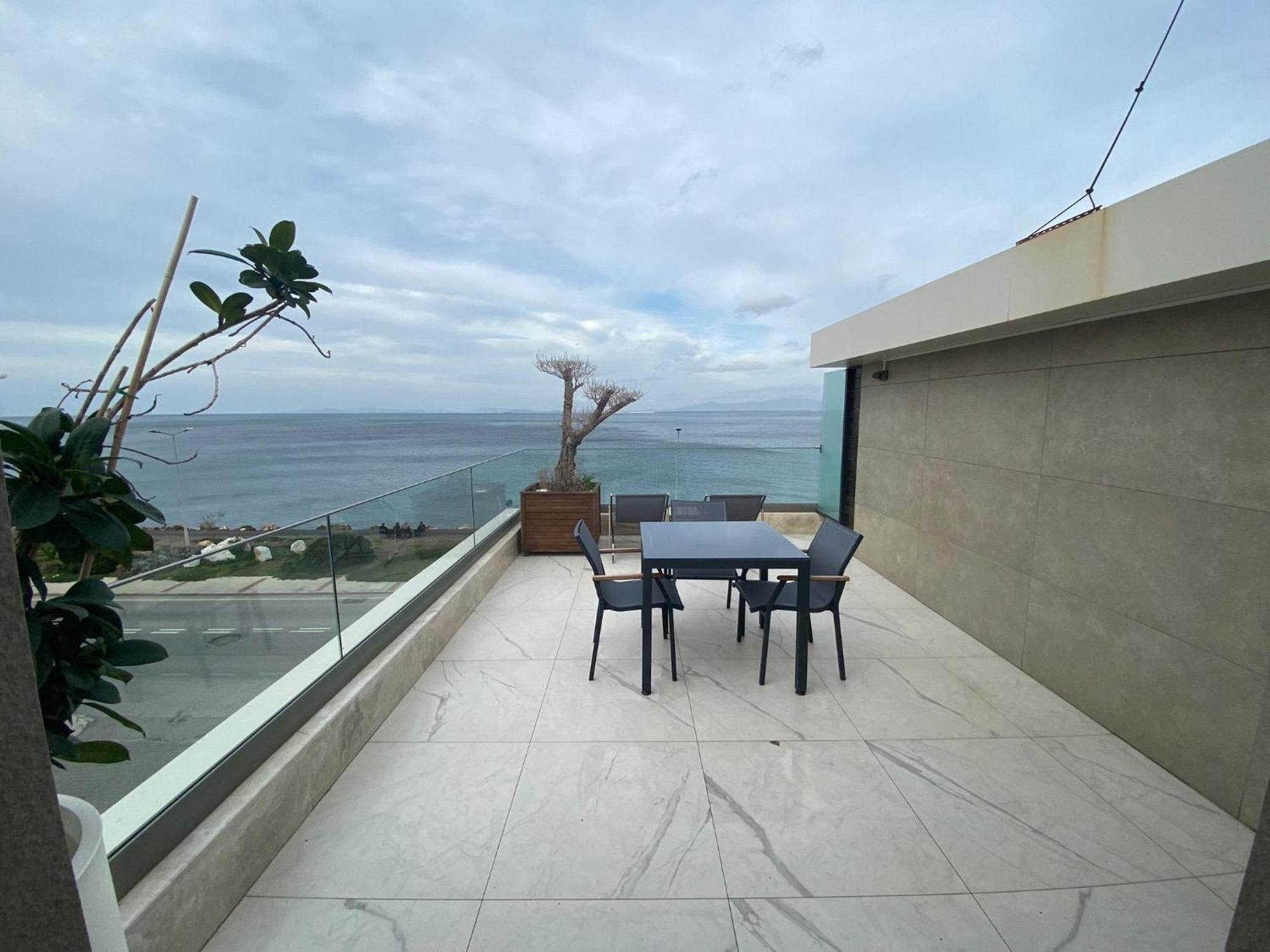Rudis Hotel Narlidere Bagian luar foto
